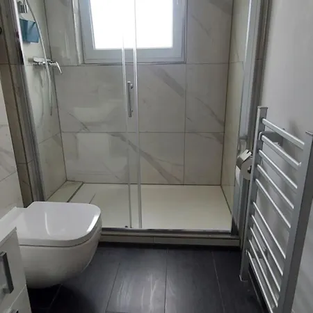 Messe Bin 아파트